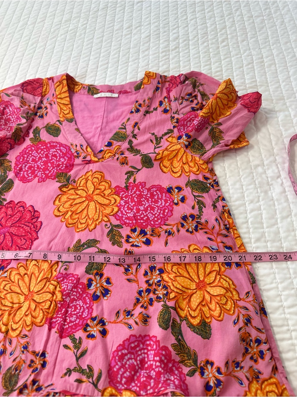 Karlie Women’s M Floral Bubble Sleeve V-Neck Ruffle-Hem Mini Dress with Pockets - Picture 8 of 13
